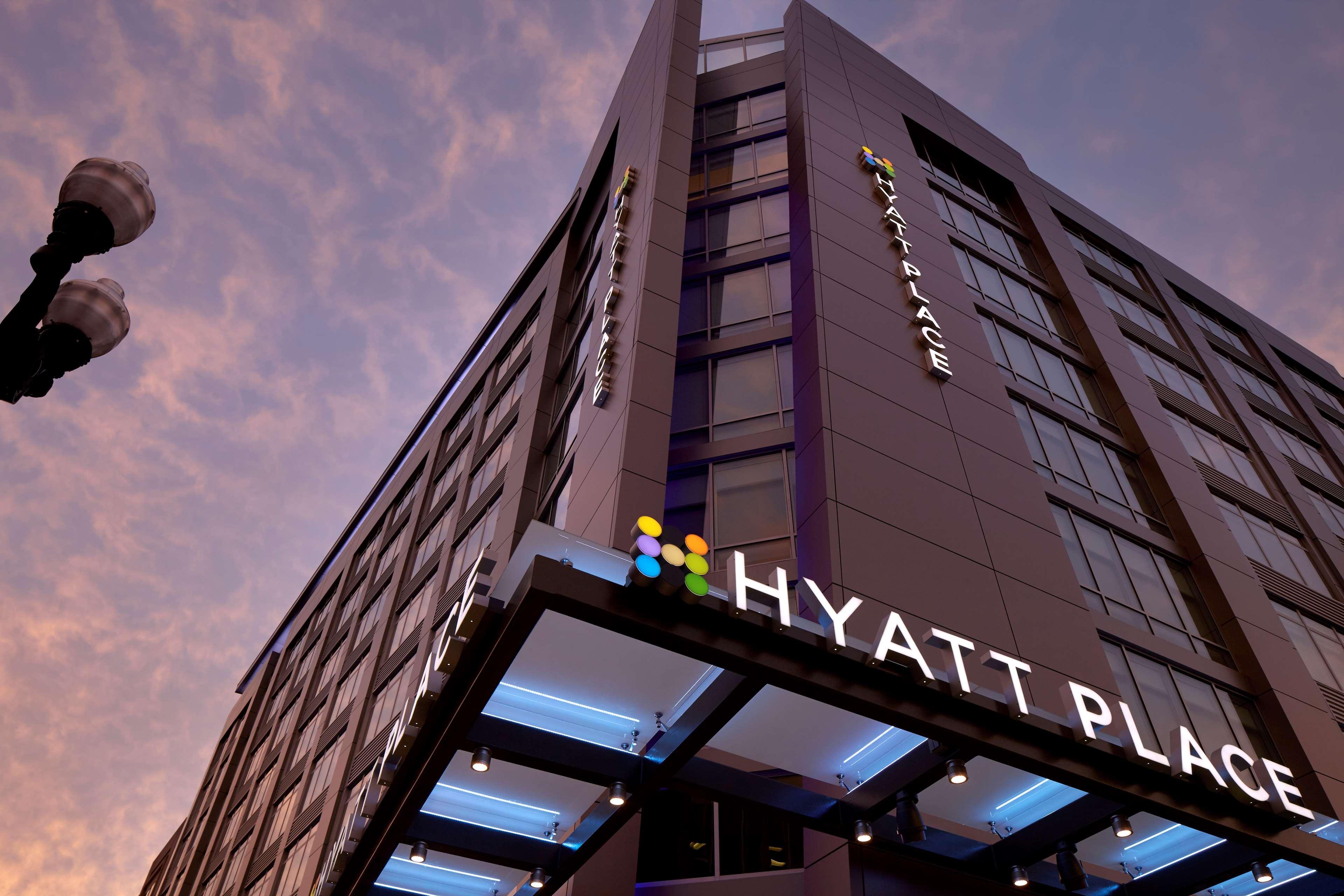 Hyatt Place Arlington Courthouse מראה חיצוני תמונה