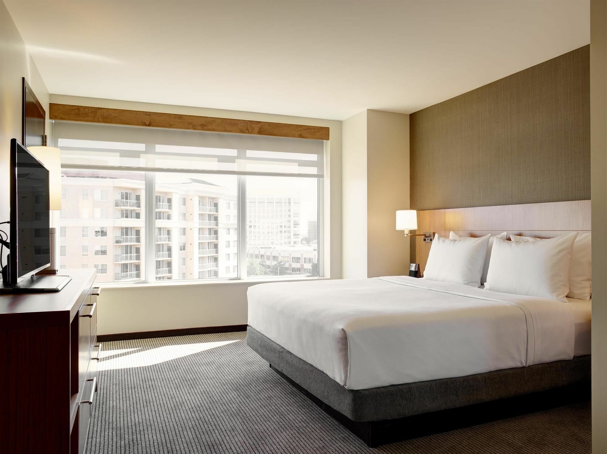 Hyatt Place Arlington Courthouse מראה חיצוני תמונה
